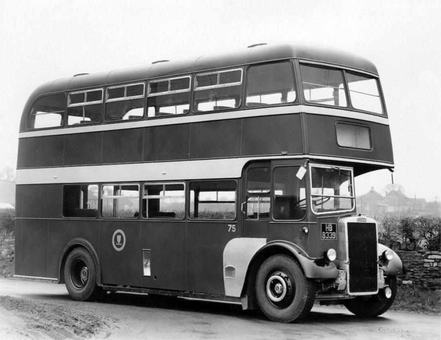  Leyland Titan PD2/12 Longwell Green (H30/28R) 1956 года  (фото 1 из 1)